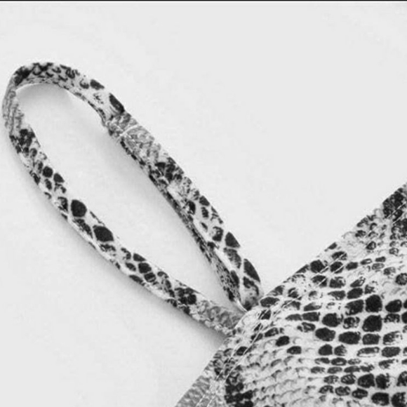 🍭💥New- Snakeprint Bodysuit - Picture 4 of 6